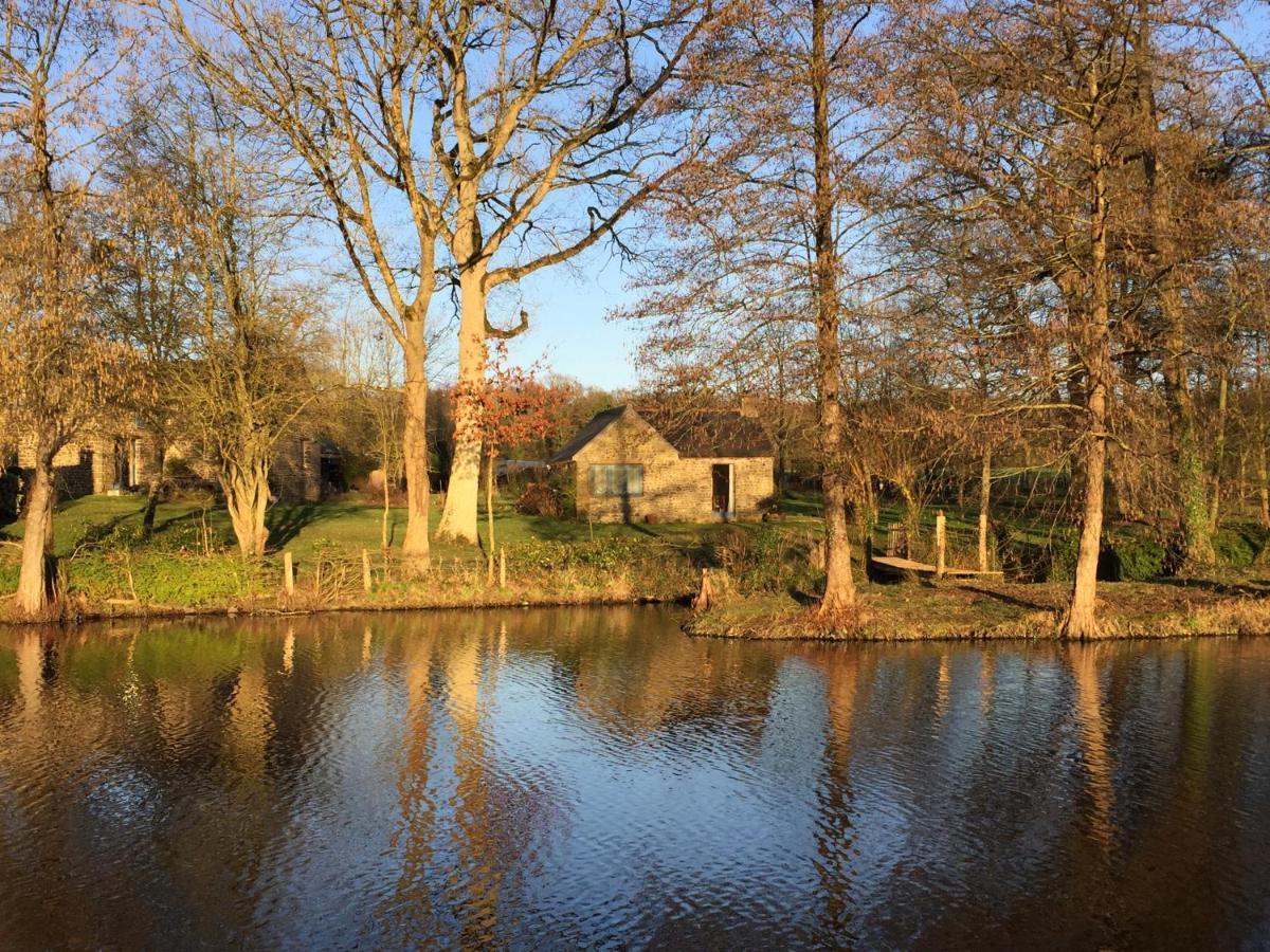 Au Pont Ricoul Bed and Breakfast Saint-Pierre-de-Plesguen Buitenkant foto