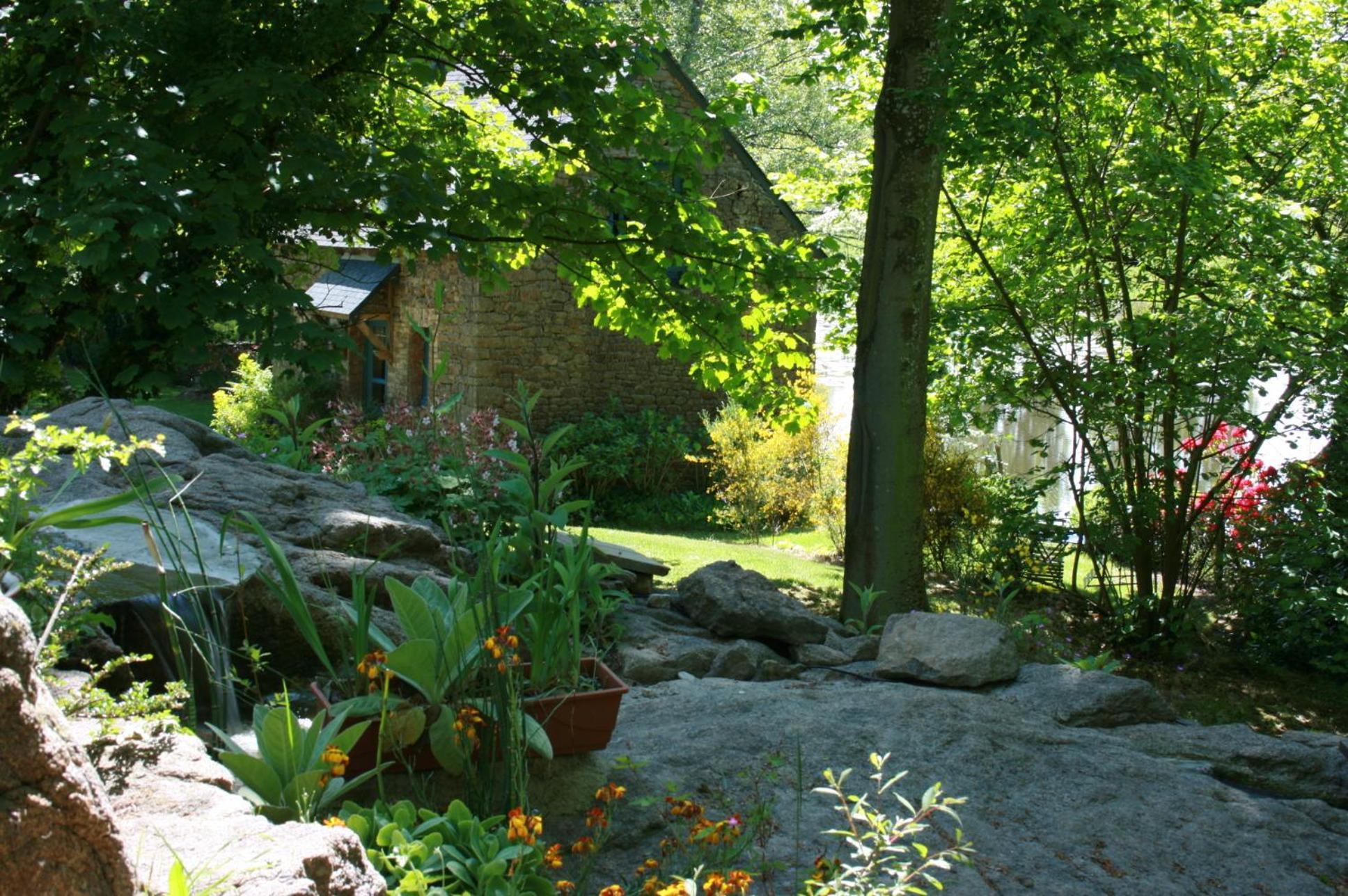 Au Pont Ricoul Bed and Breakfast Saint-Pierre-de-Plesguen Buitenkant foto