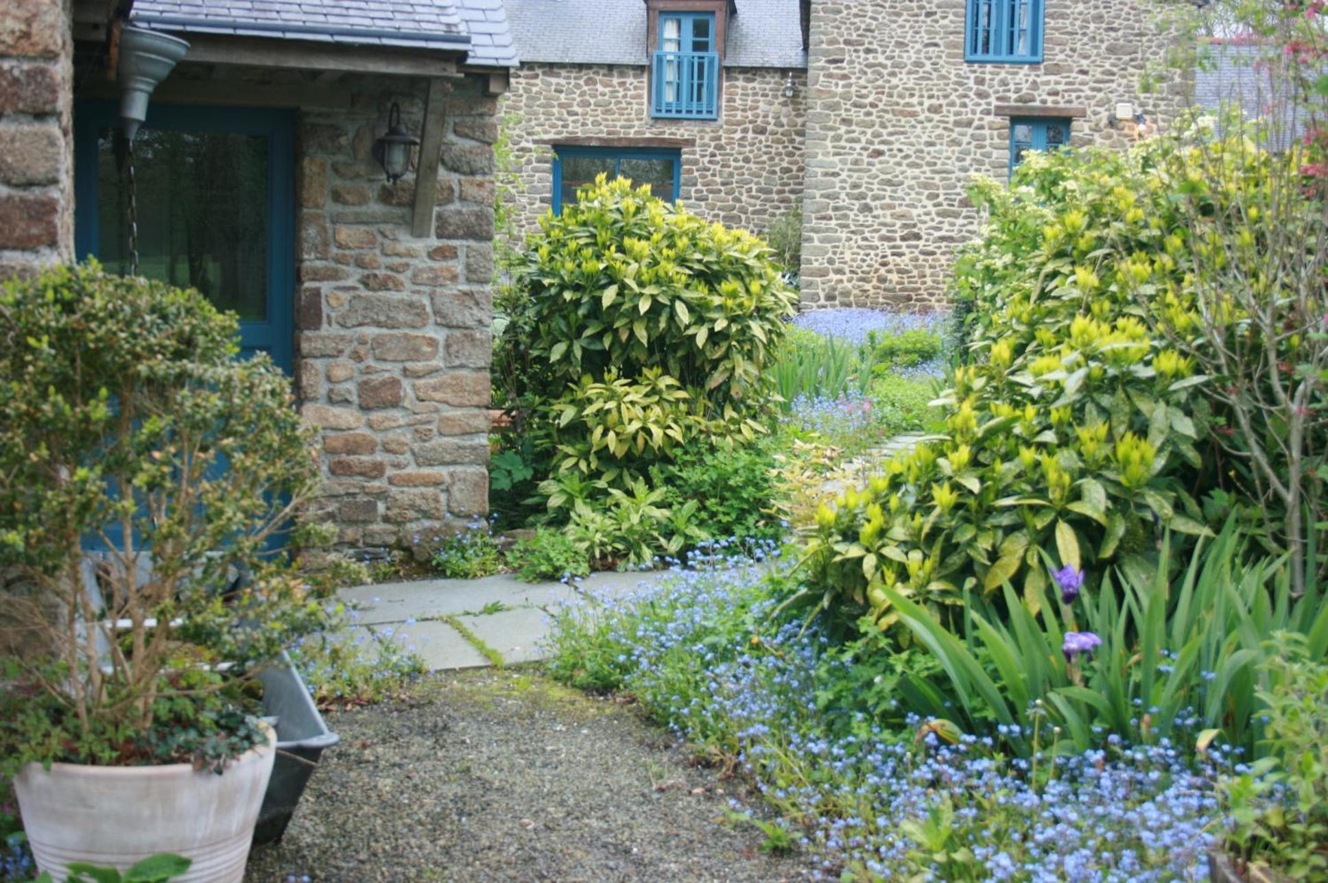 Au Pont Ricoul Bed and Breakfast Saint-Pierre-de-Plesguen Buitenkant foto