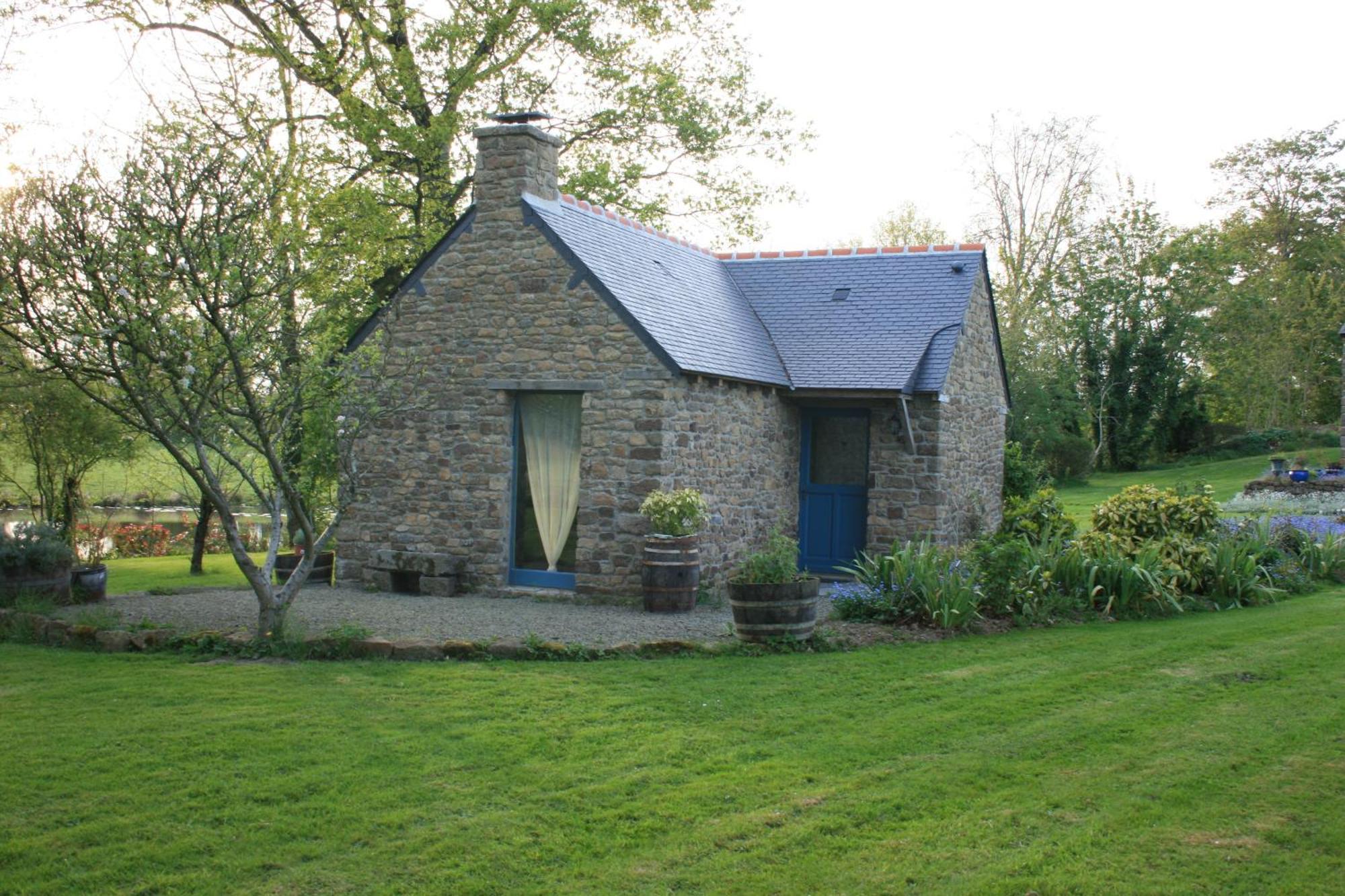 Au Pont Ricoul Bed and Breakfast Saint-Pierre-de-Plesguen Buitenkant foto