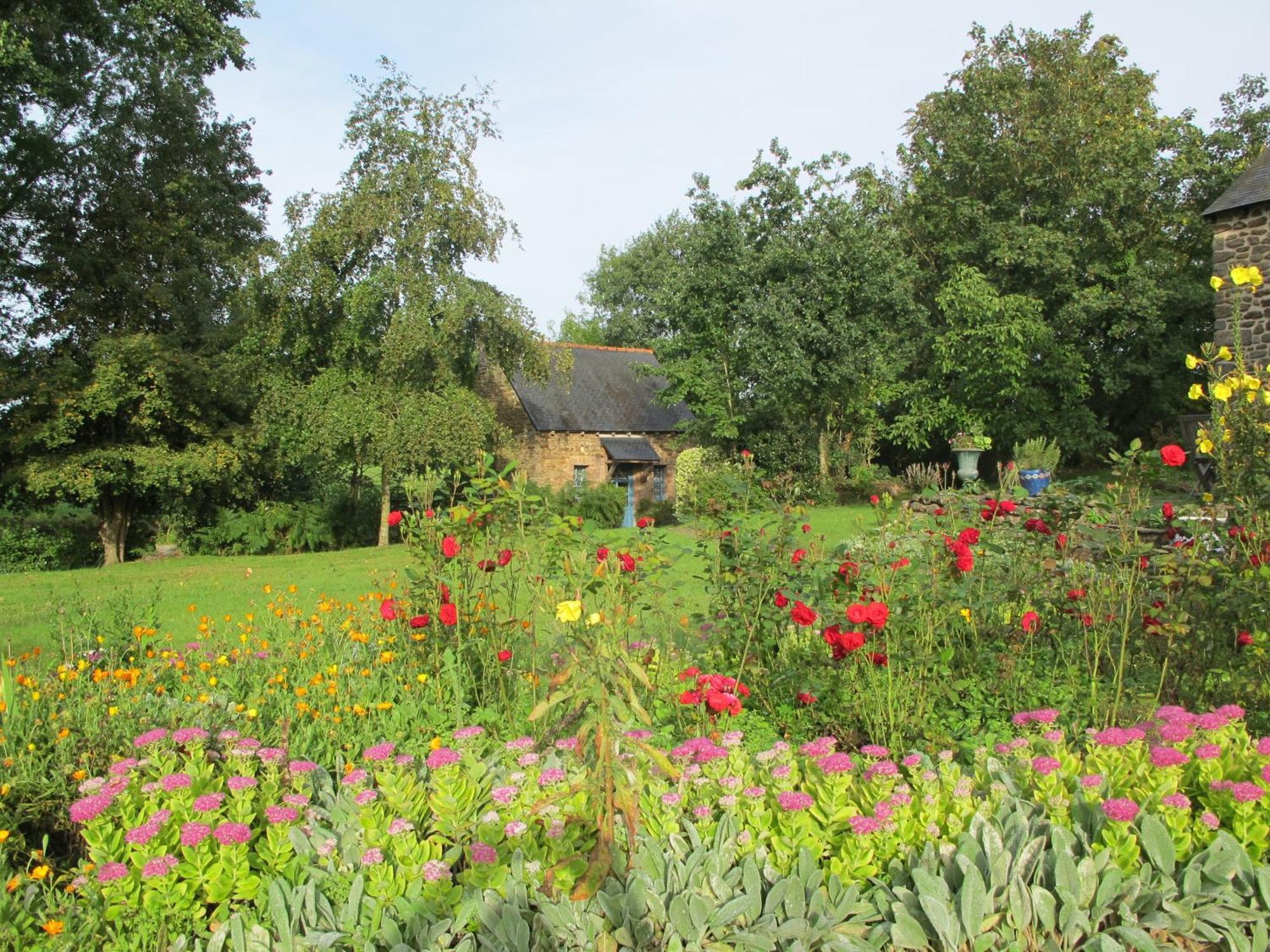 Au Pont Ricoul Bed and Breakfast Saint-Pierre-de-Plesguen Buitenkant foto